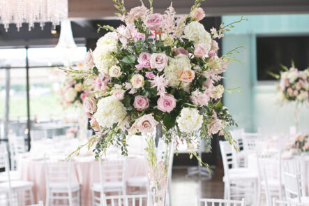 Flower Centerpiece {{brizy_dc_image_alt imageSrc=