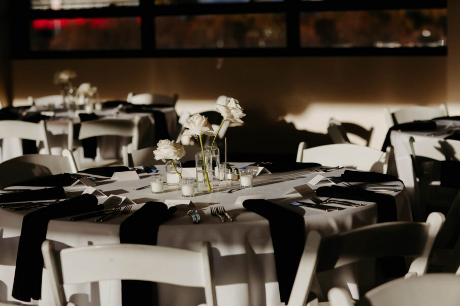 Timeless Black and White Wedding Reception in the Dyer Space {{brizy_dc_image_alt imageSrc=