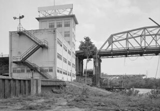 The Bridge Building Nashville Bridge Company's former office building in 1998